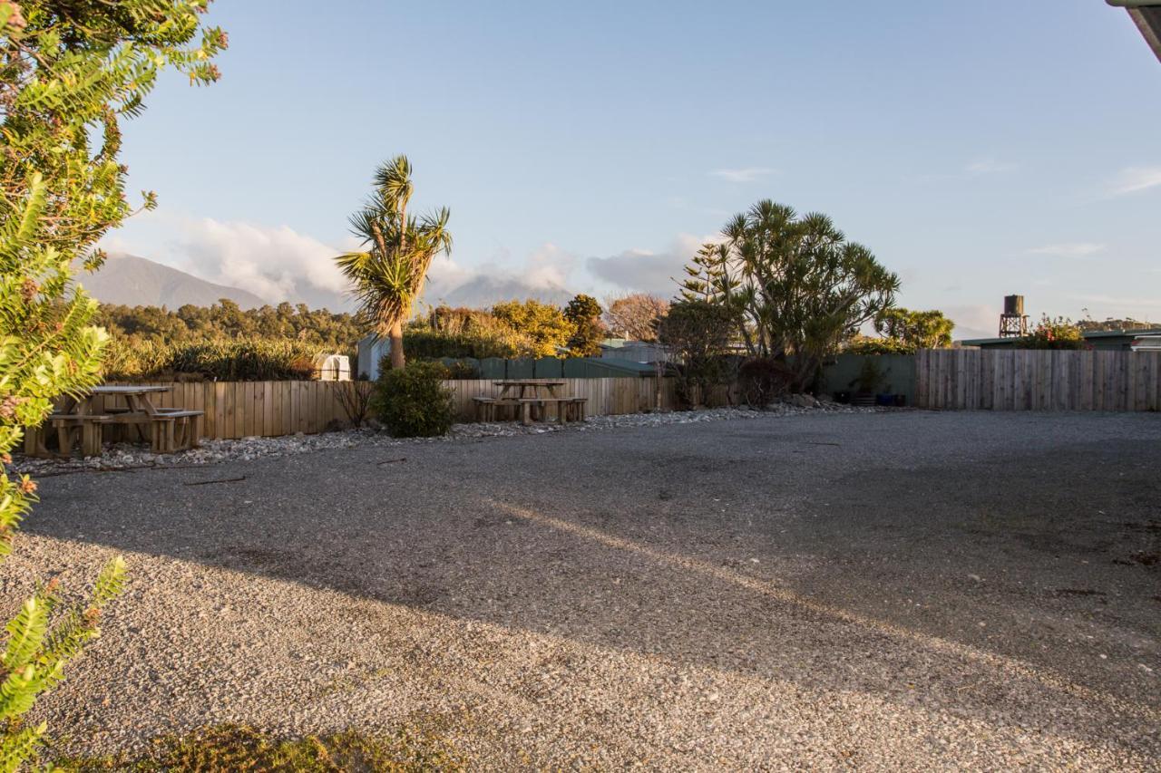 Haast Beach Motel Exterior foto